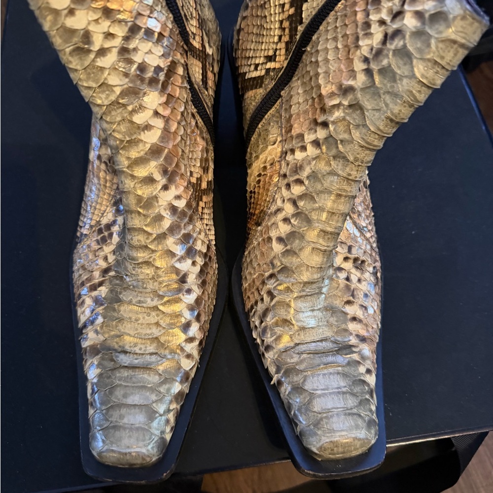 Vero Cuoio Exotic Patterned Boots